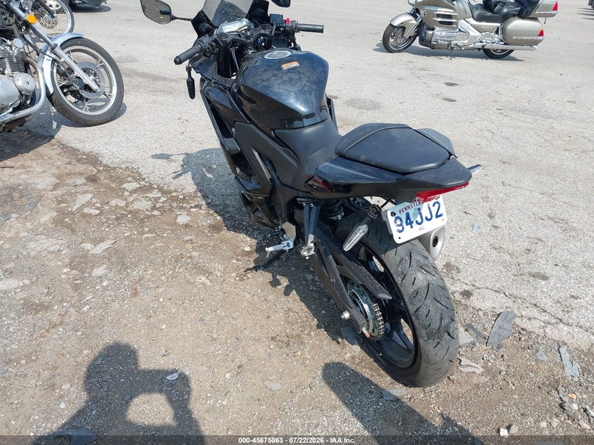 2026 Yamaha VIN MH3RH25E9TK007510 IAAI salvage auction — FRONT END, Salvage Title, sold $925 on 2026-10-07 (photo 3)