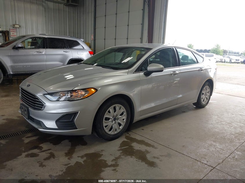 2019 Ford Fusion VIN 3FA6P0G78KR149404 IAAI salvage auction — NORMAL WEAR, Sf97 (Washington), sold $10,575 on 2026-09-03 (photo 2)