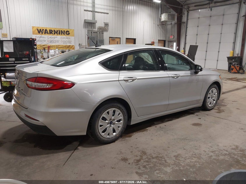 2019 Ford Fusion VIN 3FA6P0G78KR149404 IAAI salvage auction — NORMAL WEAR, Sf97 (Washington), sold $10,575 on 2026-09-03 (photo 4)