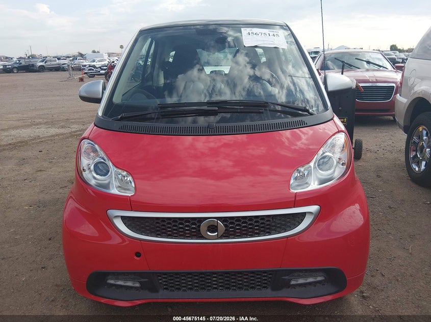 2014 Smart VIN WMEEJ9AA2EK736885 IAAI salvage auction — NORMAL WEAR, Clear-Dealer Only (Arizona), sold $200 on 2026-08-04 (photo 6)