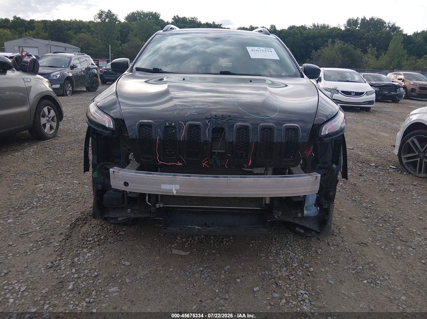 2017 Jeep Cherokee VIN 1C4PJLAS2HW654472 IAAI salvage auction — FRONT END, Salvage Title, sold $1,950 on 2026-08-14 (photo 6)