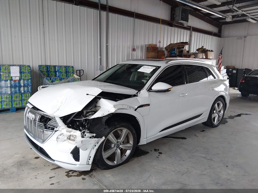 2019 Audi E-tron VIN WA1LAAGEXKB024227 IAAI salvage auction — LEFT FRONT, Salvage (North Carolina), sold $8,150 on 2026-09-04 (photo 2)