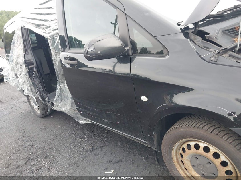 2019 Mercedes-benz Metris VIN WD4PG2EE4K3521112 IAAI salvage auction — SIDE, Salvage (Pennsylvania), sold $4,550 on 2026-07-26 (photo 6)