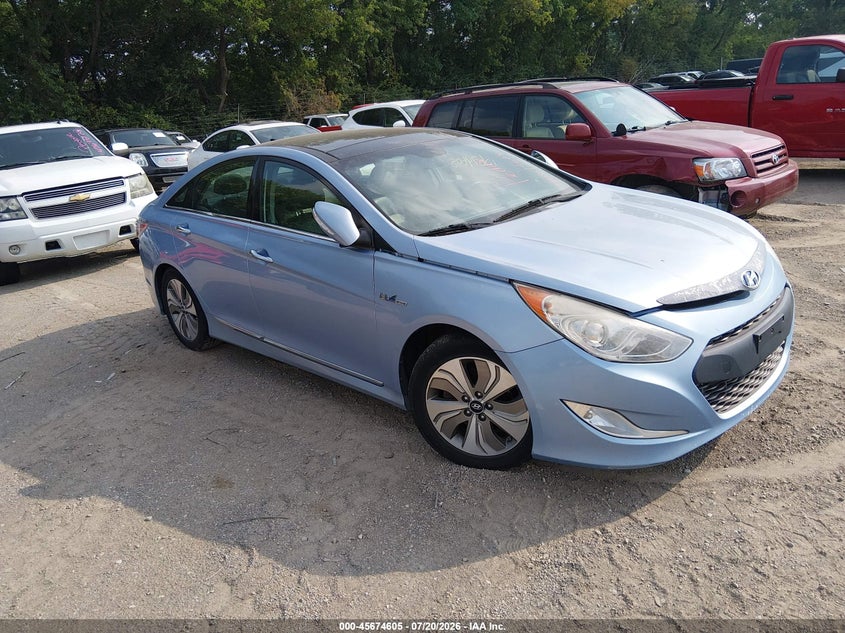 2013 Hyundai Sonata VIN KMHEC4A41DA075842 IAAI salvage auction — NORMAL WEAR, Clear (Indiana), sold $850 on 2026-07-29 (photo 1)