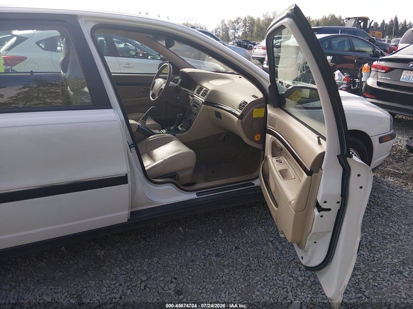 2001 Volvo S80 VIN YV1TS90D311180868 IAAI salvage auction — REAR END, Bill Of Sale (Washington), sold $725 on 2026-08-07 (photo 5)