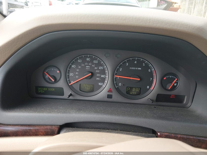 2001 Volvo S80 VIN YV1TS90D311180868 IAAI salvage auction — REAR END, Bill Of Sale (Washington), sold $725 on 2026-08-07 (photo 7)