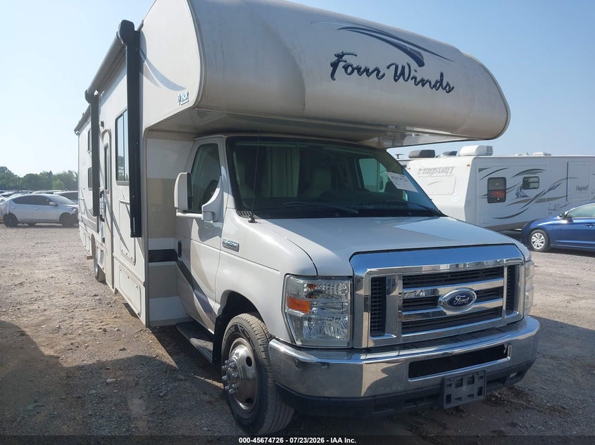 2017 Ford Econoline VIN 1FDXE4FS8HDC27761 — IAAI salvage auction photo