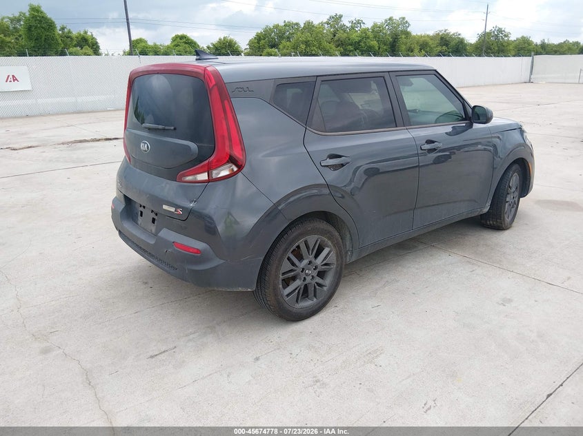 2021 Kia Soul VIN KNDJ23AU3M7792904 IAAI salvage auction — REPOSSESSION, Wait Title, sold $8,000 on 2026-08-07 (photo 4)