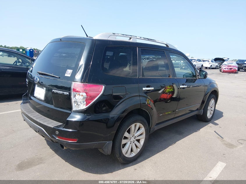 2011 Subaru Forester VIN JF2SHBGC7BH700679 IAAI salvage auction — NORMAL WEAR, Clear (North Carolina), sold $400 on 2026-07-29 (photo 4)