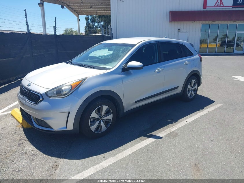 2018 Kia Niro VIN KNDCB3LC5J5132674 IAAI salvage auction — NORMAL WEAR, Sf97 (California), sold $9,025 on 2026-07-30 (photo 2)