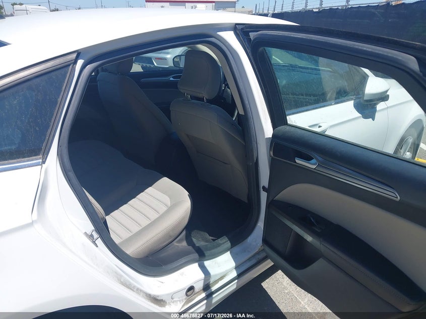 2018 Ford Fusion VIN 3FA6P0UU5JR235729 IAAI salvage auction — NORMAL WEAR, Sf97 (California), sold $12,150 on 2026-07-30 (photo 8)