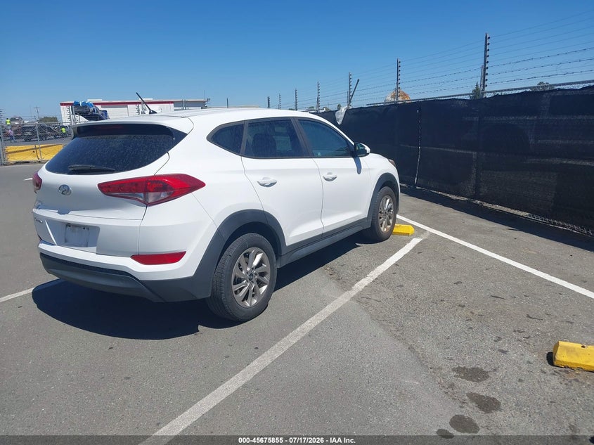 2018 Hyundai Tucson VIN KM8J23A49JU710473 IAAI salvage auction — NORMAL WEAR, Sf97 (California), sold $8,225 on 2026-07-30 (photo 4)