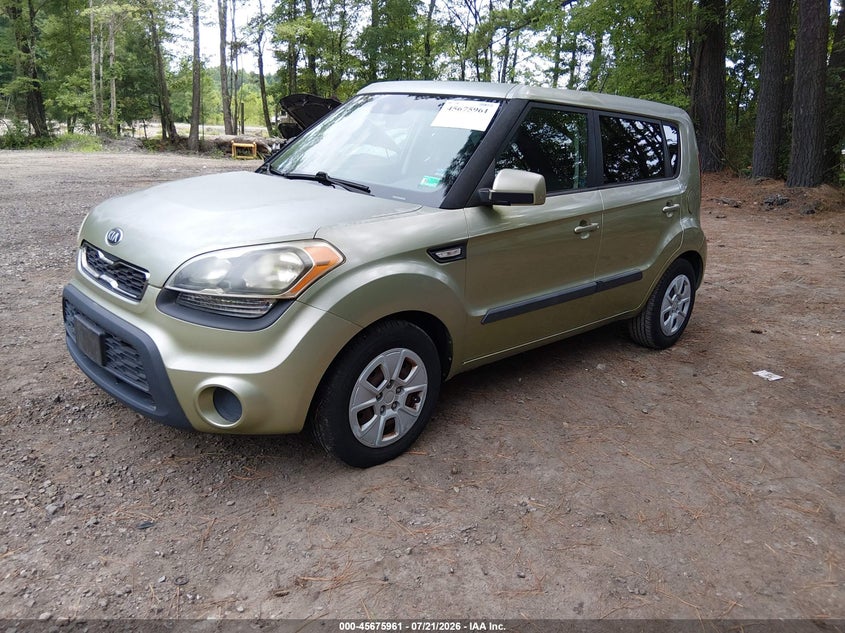 2013 Kia Soul VIN KNDJT2A56D7500968 IAAI salvage auction — RIGHT SIDE, Clear (Virginia), sold $300 on 2026-07-28 (photo 2)
