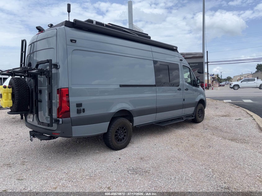 2023 Mercedes-benz Sprinter VIN W1Y4NCVY2PT138548 IAAI salvage auction — NORMAL WEAR, Salvage Title, sold $25 on 2026-07-30 (photo 4)