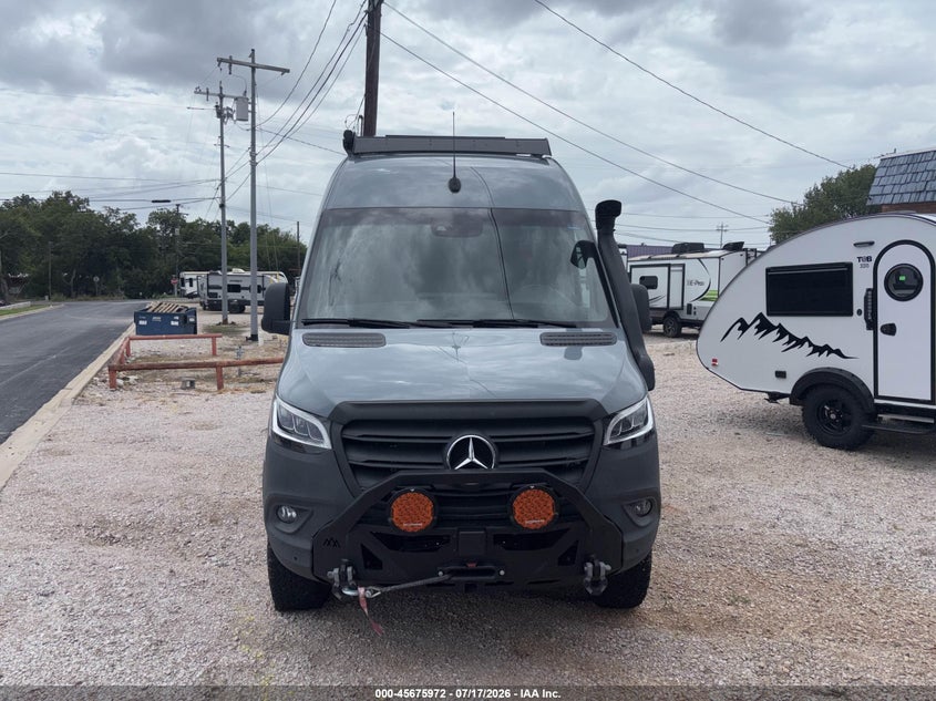 2023 Mercedes-benz Sprinter VIN W1Y4NCVY2PT138548 IAAI salvage auction — NORMAL WEAR, Salvage Title, sold $25 on 2026-07-30 (photo 6)