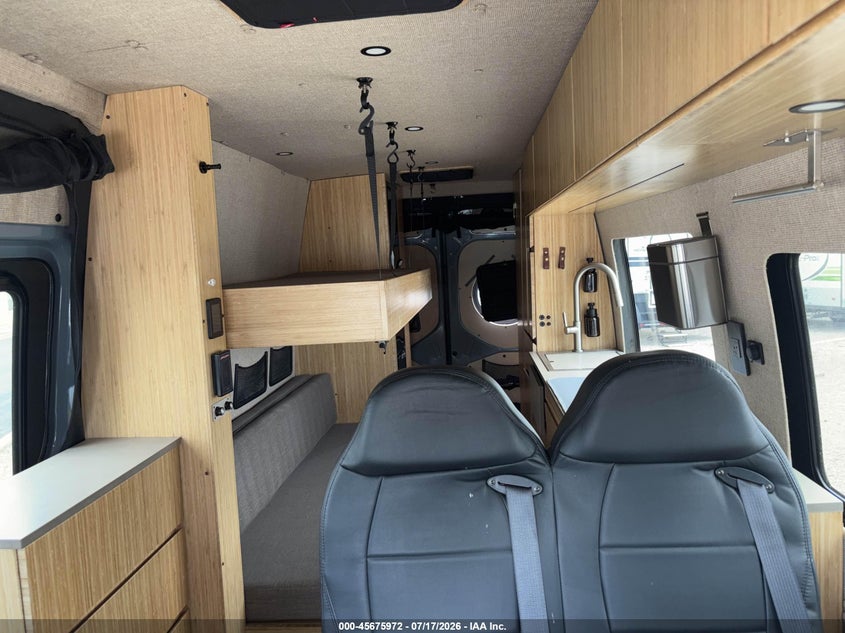 2023 Mercedes-benz Sprinter VIN W1Y4NCVY2PT138548 IAAI salvage auction — NORMAL WEAR, Salvage Title, sold $25 on 2026-07-30 (photo 8)