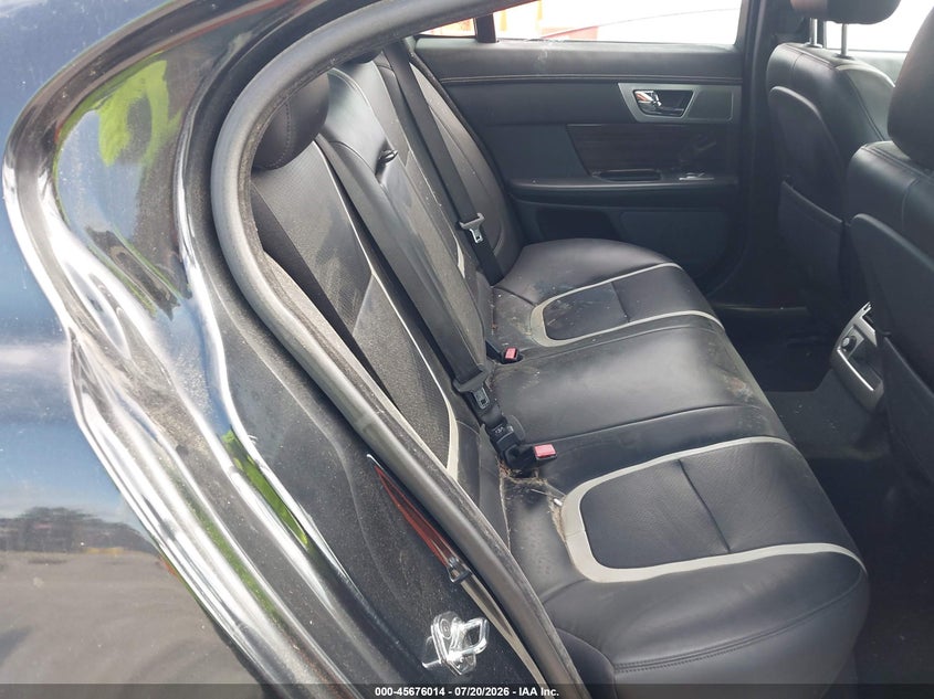 2014 Jaguar Xf VIN SAJWJ0EF8E8U09796 IAAI salvage auction — NORMAL WEAR, Clear-Dealer Only (North Carolina), sold $125 on 2026-07-28 (photo 8)