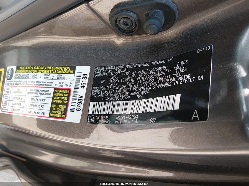 2011 Toyota Sienna VIN 5TDXK3DC7BS033320 IAAI salvage auction — NORMAL WEAR, Clear (Illinois), sold $1,050 on 2026-07-29 (photo 9)