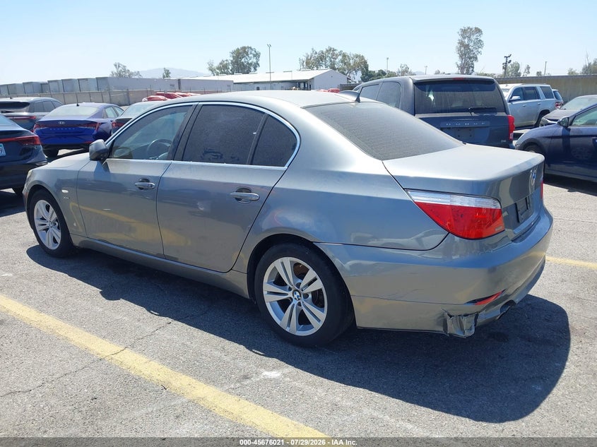 2010 BMW 5 series VIN WBANV1C53AC443891 IAAI salvage auction — NORMAL WEAR, Clear - Dealer Only (California), sold $375 on 2026-08-04 (photo 3)