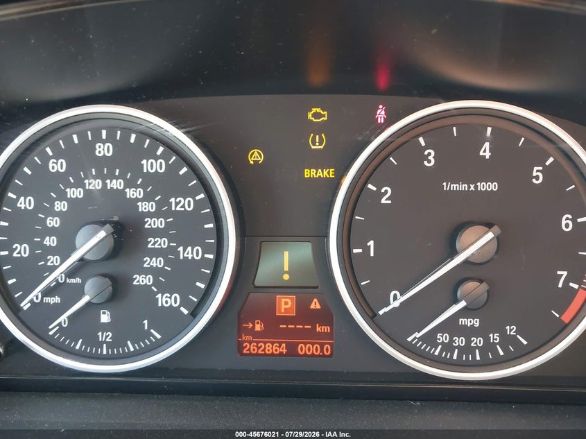 2010 BMW 5 series VIN WBANV1C53AC443891 IAAI salvage auction — NORMAL WEAR, Clear - Dealer Only (California), sold $375 on 2026-08-04 (photo 7)