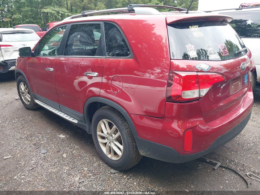 2014 Kia Sorento VIN 5XYKT4A61EG512944 IAAI salvage auction — NORMAL WEAR, Clear (Virginia), sold $600 on 2026-07-30 (photo 3)