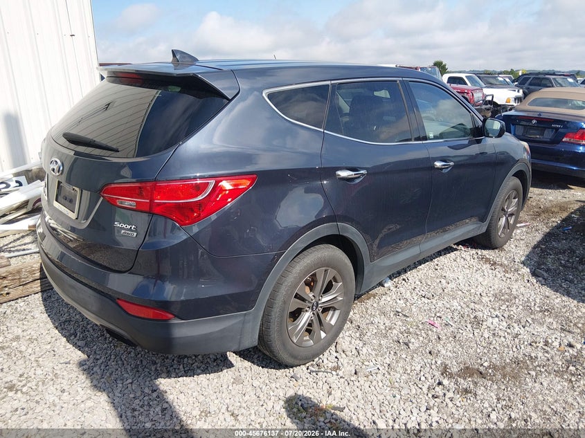 2016 Hyundai Santa fe VIN 5XYZTDLB0GG373241 IAAI salvage auction — NORMAL WEAR, Clear (Tennessee), sold $600 on 2026-07-30 (photo 4)