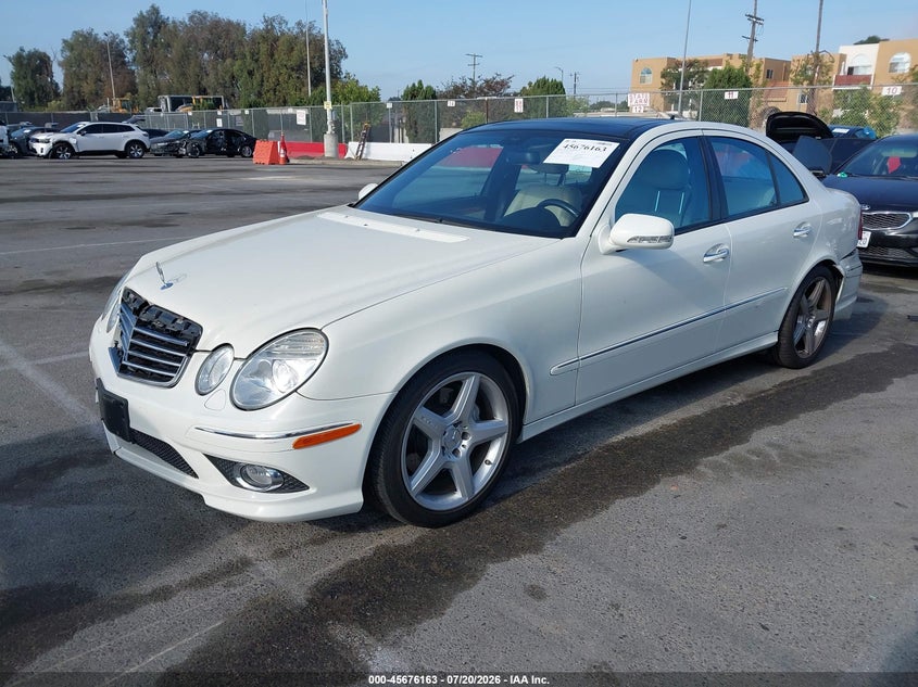 2009 Mercedes-benz E-class VIN WDBUF56X19B391533 IAAI salvage auction — FRONT & REAR, Salvage (California), sold $25 on 2026-07-31 (photo 2)