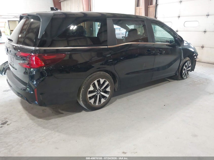 2025 Honda Odyssey VIN 5FNRL6H60SB007660 IAAI salvage auction — LEFT FRONT, Salvage Title, sold $9,550 on 2026-09-02 (photo 4)