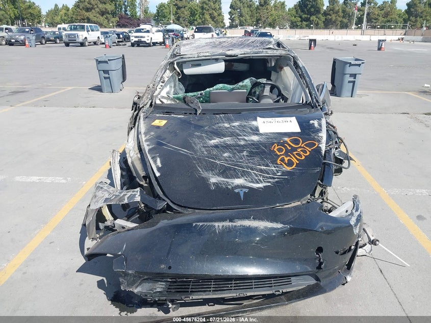 2018 Tesla Model 3 VIN 5YJ3E1EB9JF120901 IAAI salvage auction — ROLLOVER, Non-Repairable (California), sold $450 on 2026-08-31 (photo 6)