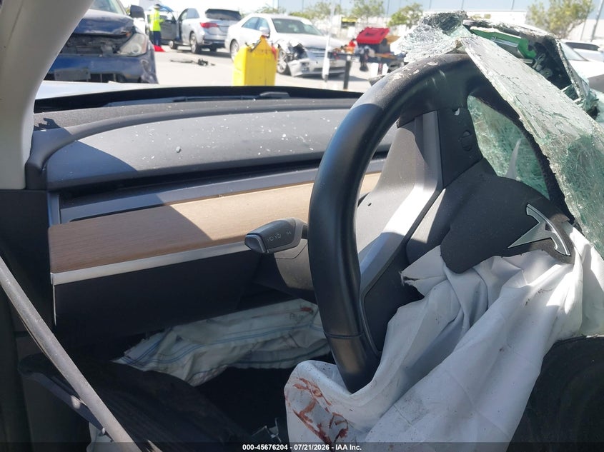 2018 Tesla Model 3 VIN 5YJ3E1EB9JF120901 IAAI salvage auction — ROLLOVER, Non-Repairable (California), sold $450 on 2026-08-31 (photo 7)