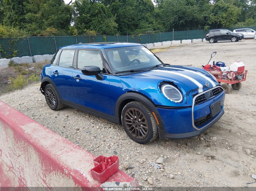 2025 Mini Hard top VIN WMW53GD09S2W53236 IAAI salvage auction — REAR END, Salvage Title, sold $10,600 on 2026-08-22 (photo 1)