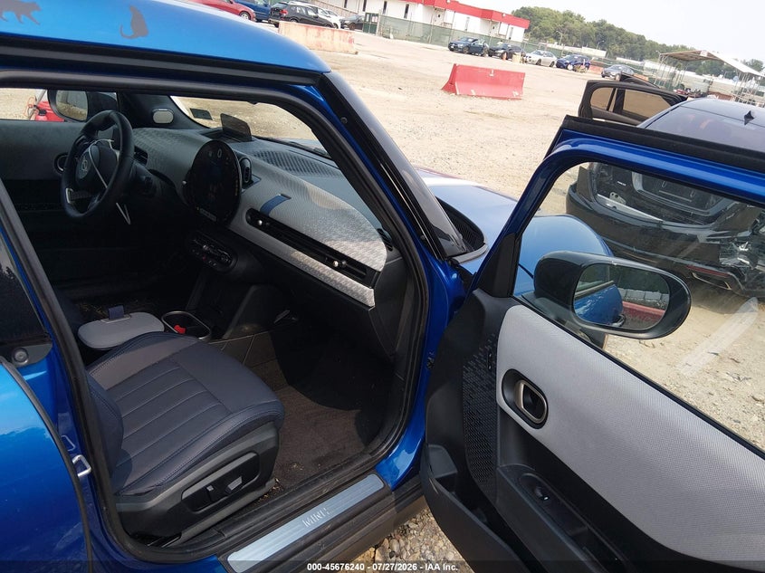 2025 Mini Hard top VIN WMW53GD09S2W53236 IAAI salvage auction — REAR END, Salvage Title, sold $10,600 on 2026-08-22 (photo 5)