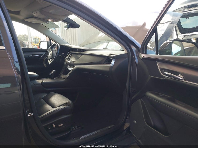 2018 Cadillac Xt5 VIN 1GYKNCRS3JZ175284 IAAI salvage auction — REAR END, Salvage Title, sold $3,200 on 2026-07-31 (photo 5)