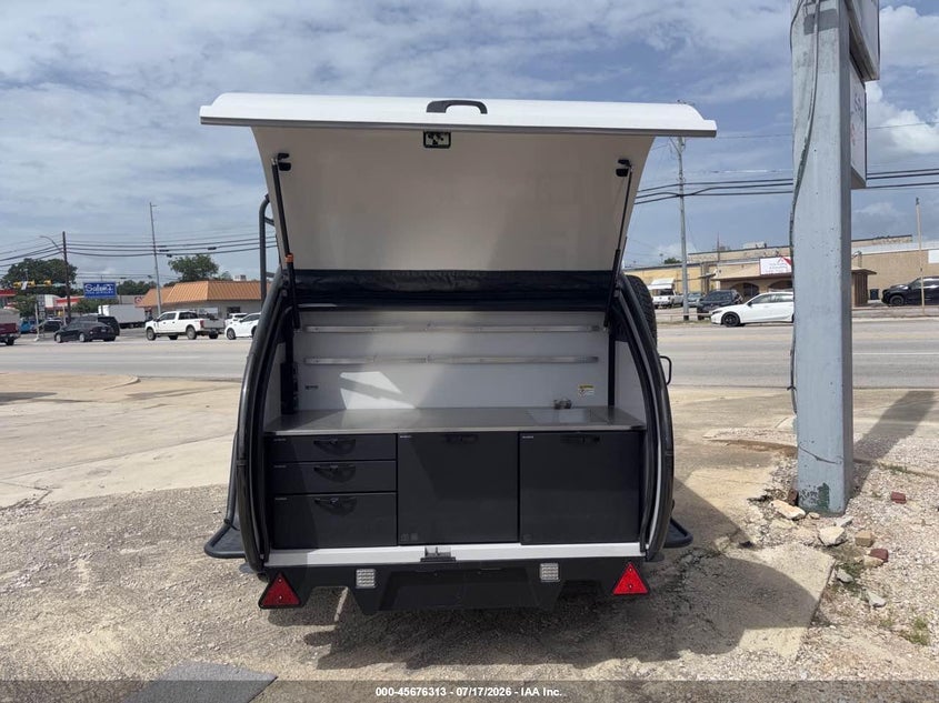 2022 Teardrop Other VIN UKR2A1516NE002025 IAAI salvage auction — NORMAL WEAR, Clear (Arizona), sold $3,250 on 2026-07-29 (photo 8)