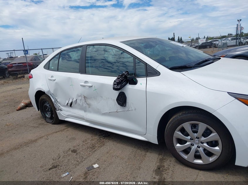 2026 Toyota Corolla VIN 5YFB4MDE8TP430895 IAAI salvage auction — SIDE, Enterprise Vehicles Clear Only (California), sold $7,100 on 2026-07-29 (photo 6)