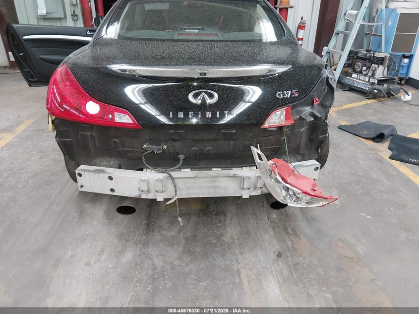 2009 Infiniti G37 VIN JNKCV64E49M601018 IAAI salvage auction — REAR END, Salvage (Arizona), sold $1,250 on 2026-07-31 (photo 6)