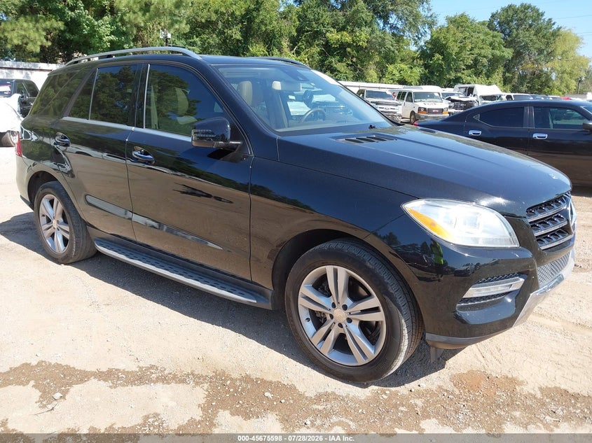 2014 Mercedes-benz M-klasse VIN 4JGDA5JB3EA339201 IAAI salvage auction — SIDE, Salvage (Texas), sold $4,600 on 2026-08-02 (photo 1)