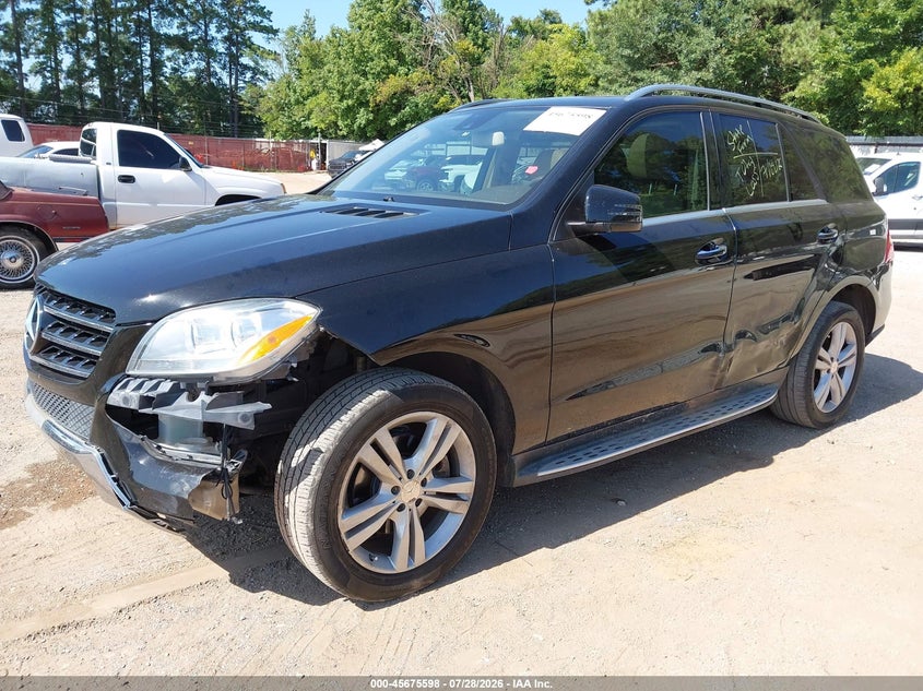 2014 Mercedes-benz M-klasse VIN 4JGDA5JB3EA339201 IAAI salvage auction — SIDE, Salvage (Texas), sold $4,600 on 2026-08-02 (photo 2)