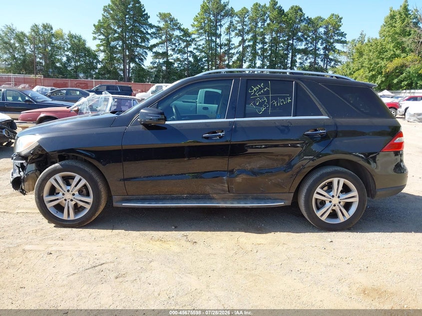2014 Mercedes-benz M-klasse VIN 4JGDA5JB3EA339201 IAAI salvage auction — SIDE, Salvage (Texas), sold $4,600 on 2026-08-02 (photo 6)
