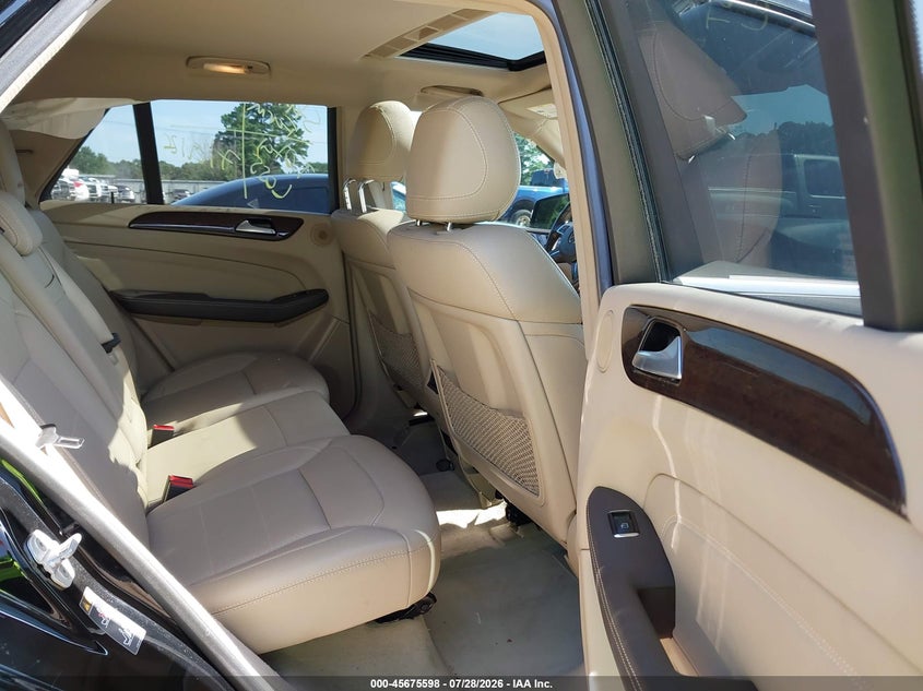 2014 Mercedes-benz M-klasse VIN 4JGDA5JB3EA339201 IAAI salvage auction — SIDE, Salvage (Texas), sold $4,600 on 2026-08-02 (photo 8)