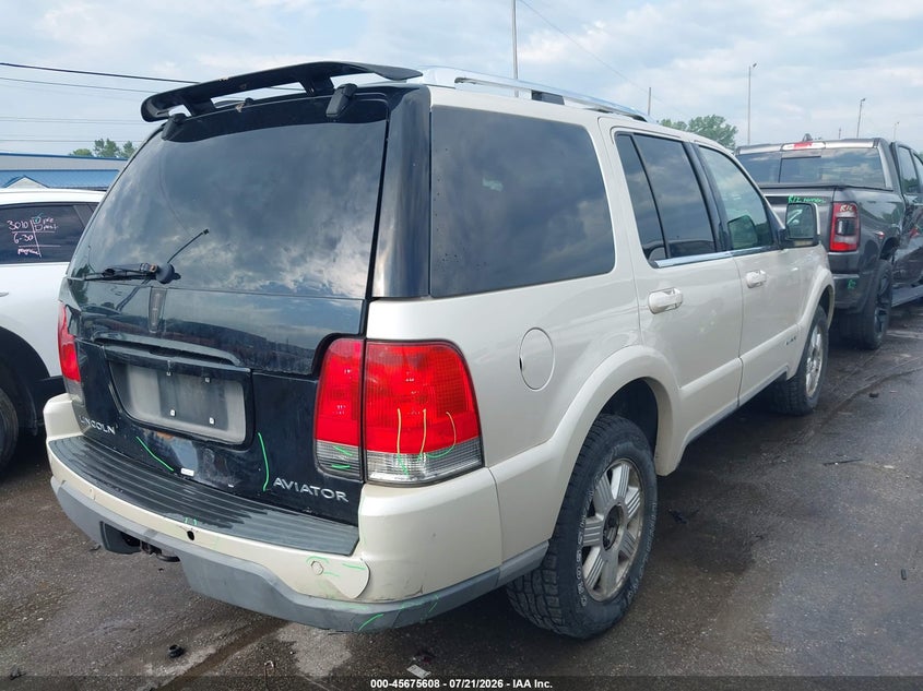 2005 Lincoln Aviator VIN 5LMEU88H65ZJ06130 IAAI salvage auction — REAR END, Salvage (Ohio), sold $325 on 2026-07-31 (photo 4)