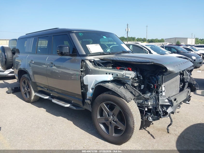 2025 Land Rover Defender VIN SALE2FEUXS2373142 — IAAI salvage auction photo