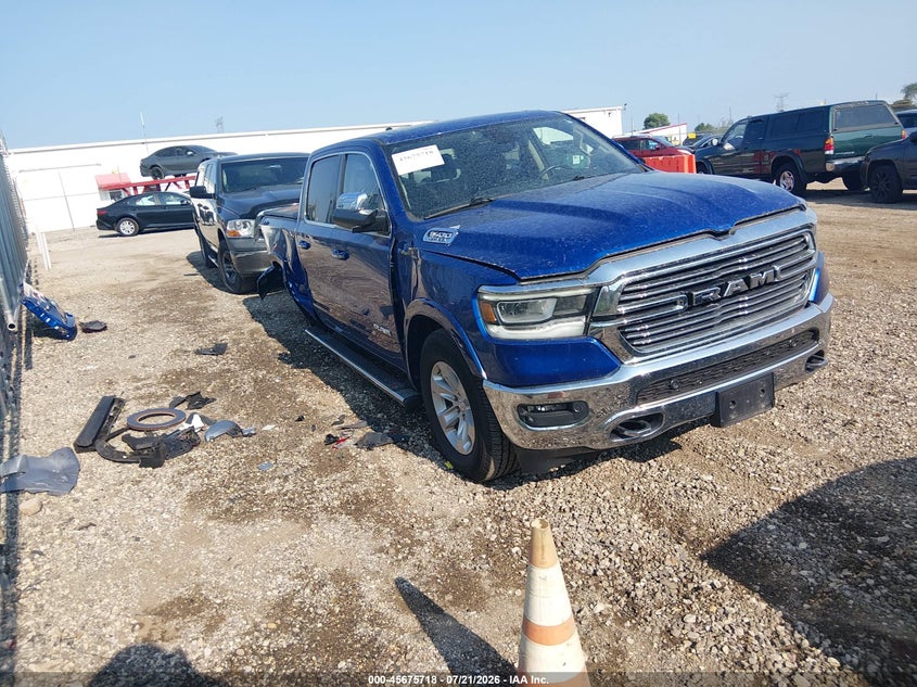 2019 Ram 1500 VIN 1C6SRFJTXKN877537 IAAI salvage auction — RIGHT REAR, Salvage (Illinois), sold $7,600 on 2026-08-22 (photo 1)