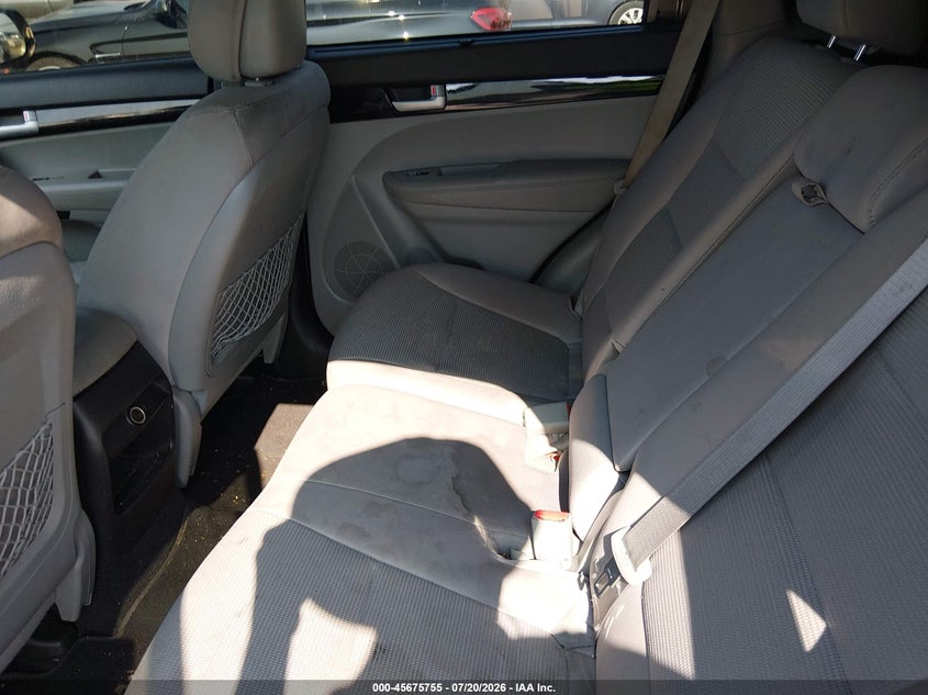 2015 Kia Sorento VIN 5XYKTCA63FG585017 IAAI salvage auction — NORMAL WEAR, Clear (Delaware), sold $900 on 2026-07-30 (photo 8)