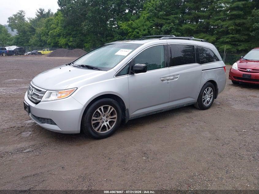 2011 Honda Odyssey VIN 5FNRL5H60BB070395 IAAI salvage auction — NORMAL WEAR, Original (Ohio), sold $525 on 2026-08-01 (photo 2)