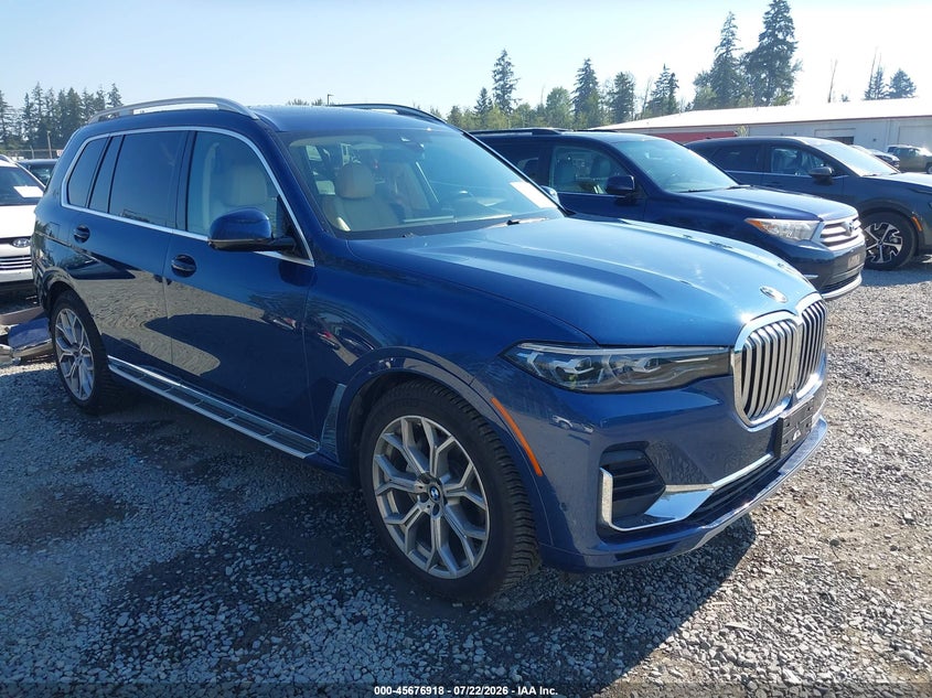 2019 BMW X7 VIN 5UXCW2C52KL083641 — IAAI salvage auction photo