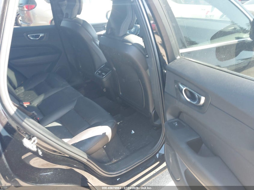2020 Volvo Xc60 VIN YV4102RL8L1487778 IAAI salvage auction — FRONT END, Bill Of Sale (Washington), sold $10,550 on 2026-08-05 (photo 8)