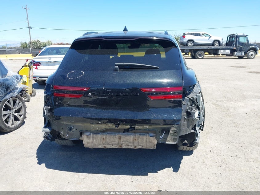 2022 Genesis Gv70 VIN KMUMCDTC7NU019275 IAAI salvage auction — REAR END, Wait Title, sold $15,700 on 2026-09-07 (photo 6)