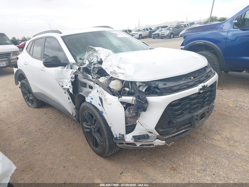 2025 Chevrolet Trax VIN KL77LKEP3SC131333 IAAI salvage auction — RIGHT FRONT, Original (Texas), sold $1,500 on 2026-07-29 (photo 1)