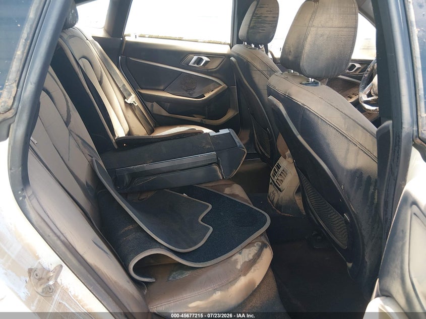 2022 BMW 2er VIN WBA53AK04N7K50093 IAAI salvage auction — WATER/FLOOD, Wait Title, sold $2,000 on 2026-08-17 (photo 8)